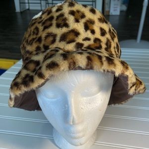 Animal Print Hat Faux Fur Unisex Excellent Condition inside circumference 24"